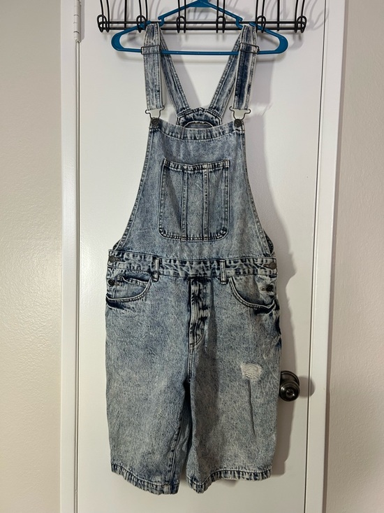 Forever 21 Other - Forever 21 Light Blue Mens Denim Shorts